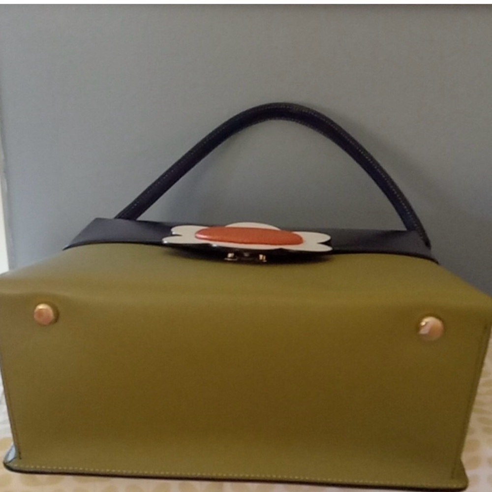 Orla Kiely Retro Green and Blue Shoulder Bag with Floral Appliqué - Picture 8 of 10